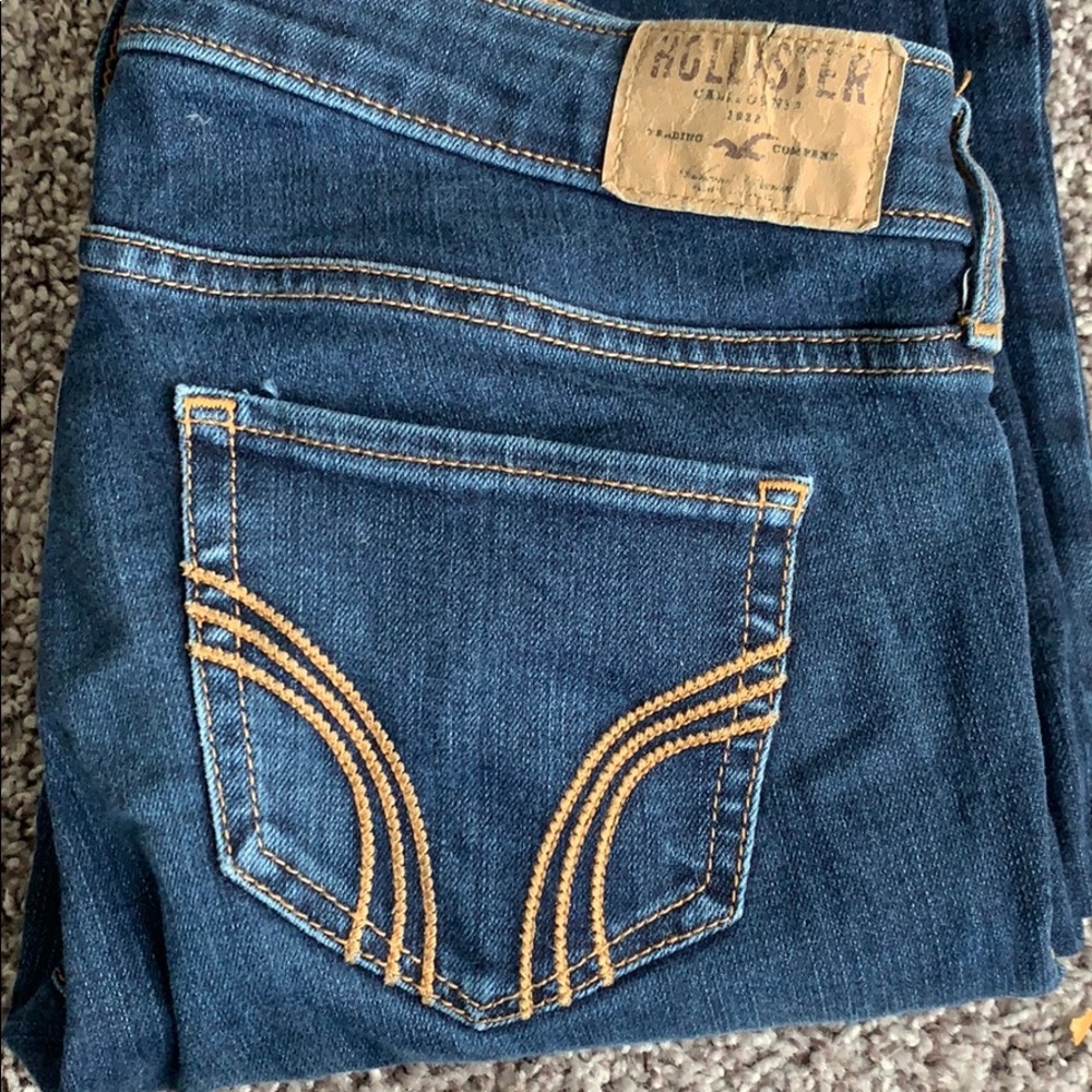 Dark blue Hollister jeans
